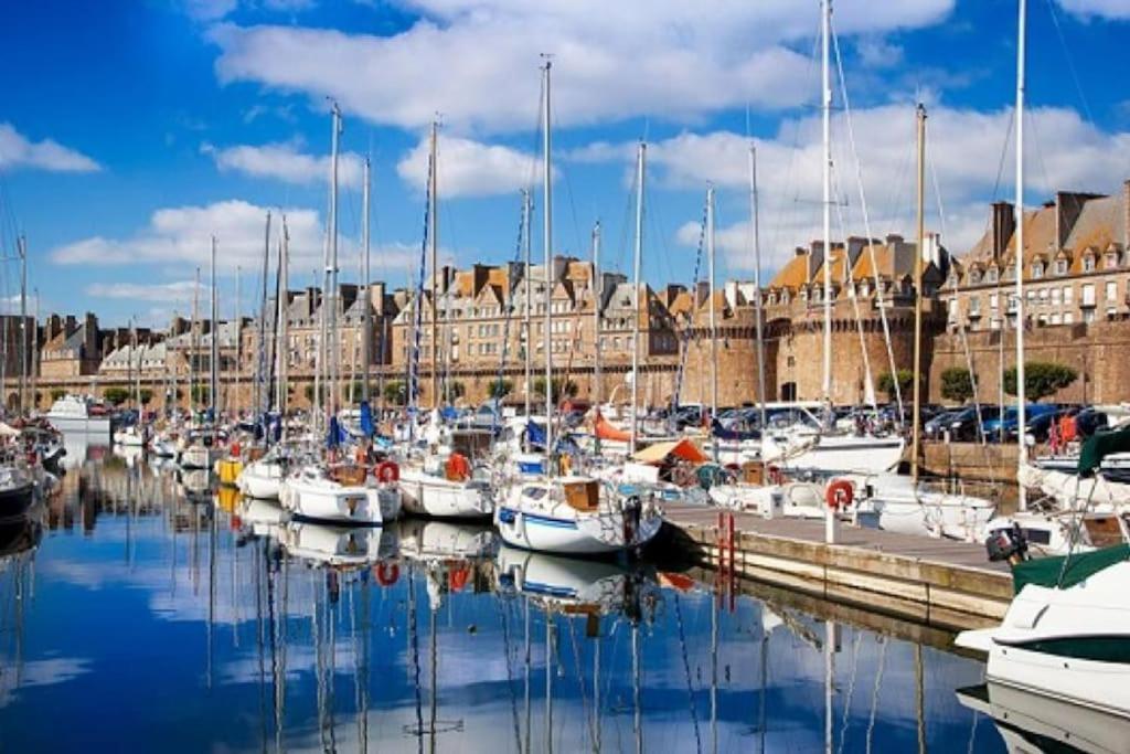 Quartier Saint-Enogat Maison De Charme Proche Des Plages Динар Экстерьер фото
