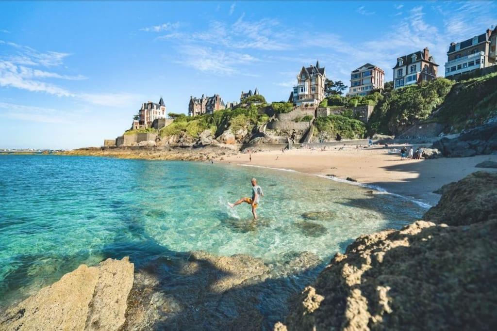 Quartier Saint-Enogat Maison De Charme Proche Des Plages Динар Экстерьер фото